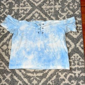 BRAND NEW off the shoulder shirt